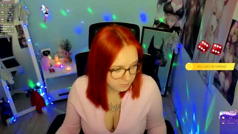 Snapshot of margaret_red chatting on December 2024 06:33:01 PM Margaret online show from December 2024 06:33:01 PM