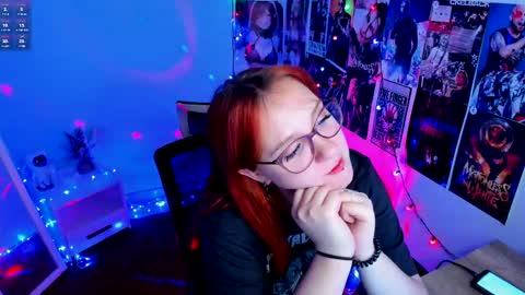 Snapshot of margaret_red chatting on March 2025 02:08:02 PM Margaret online show from March 2025 02:08:02 PM