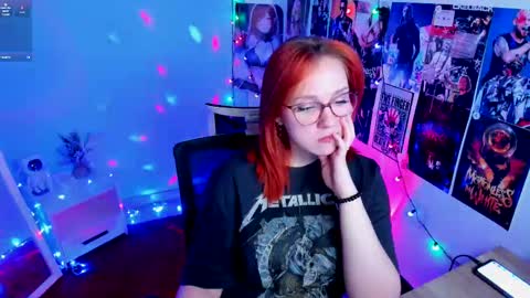 Snapshot of margaret_red chatting on March 2025 05:43:02 PM Margaret online show from March 2025 05:43:02 PM