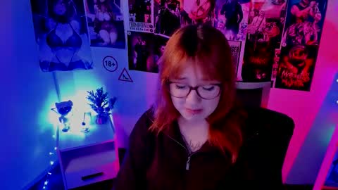 Snapshot of margaret_red chatting on September 2025 08:23:01 PM Margaret online show from September 2025 08:23:01 PM