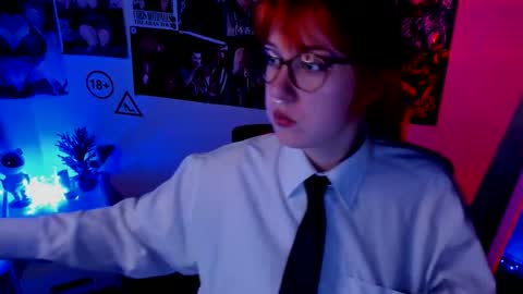 Snapshot of margaret_red chatting on October 2025 12:27:01 PM Margaret online show from October 2025 12:27:01 PM