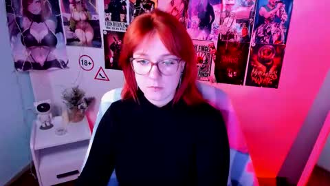 Snapshot of margaret_red chatting on October 2025 01:50:01 AM Margaret online show from October 2025 01:50:01 AM