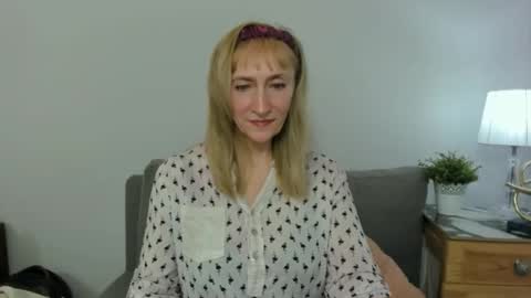 margaretmature online show from February 2025 07:25:02 PM