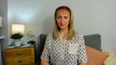 margaretmature online show from March 2025 07:32:02 PM