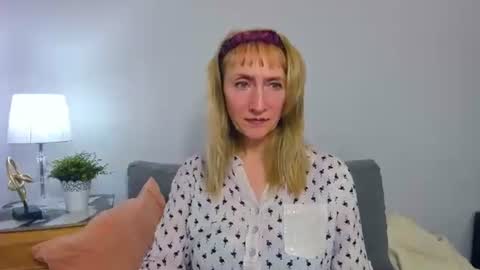 margaretmature online show from March 2025 04:35:02 PM