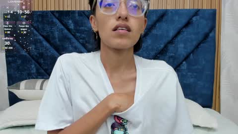 Aitana online show from December 2024 04:31:02 AM