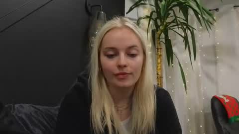 margot_robbie7 online show from January 2025 05:19:01 AM