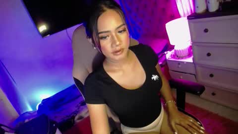 Maria online show from October 2025 04:29:02 PM