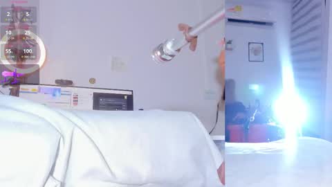 Maria Jones  online show from September 2025 01:07:01 AM