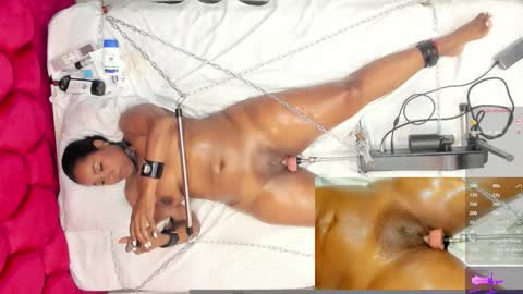 Snapshot of mariaam_07 chatting on October 2025 02:26:01 PM MARIAM online show from October 2025 02:26:01 PM