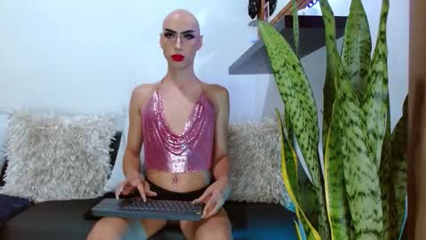 mariacarose online show from February 2025 05:14:01 PM