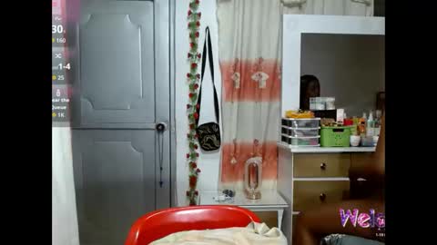 Alicia online show from November 2025 08:43:01 PM