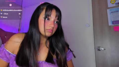 Snapshot of mariam__cute chatting on January 2025 09:48:02 PM online show from January 2025 09:48:02 PM
