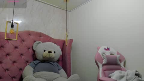 Snapshot of mariam__cute chatting on February 2025 06:29:02 PM online show from February 2025 06:29:02 PM