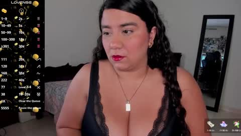   Mariam Castiblanco online show from February 2025 05:20:02 AM