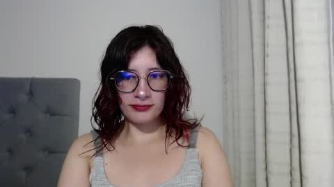 Mariana online show from January 2025 07:02:02 PM