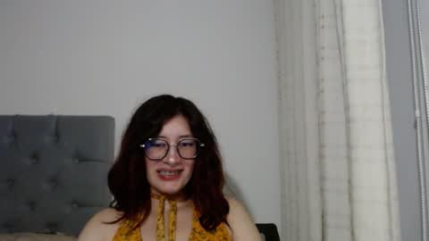 Mariana online show from January 2025 10:16:02 PM