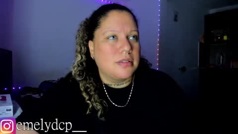   Independent Model online show from September 2025 06:28:02 AM