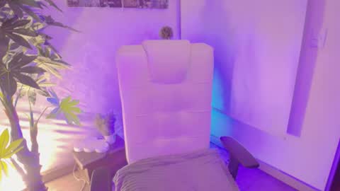 Snapshot of marianaaaa777 chatting on November 2025 08:14:02 AM Vane online show from November 2025 08:14:02 AM