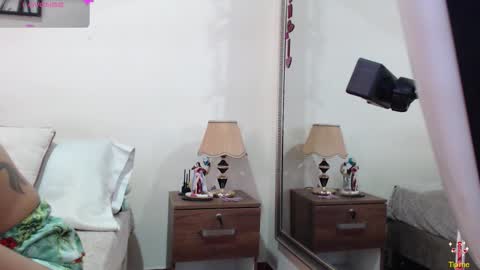 marianasnake online show from November 2025 06:18:02 PM