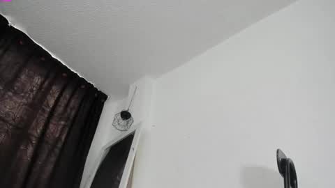 Snapshot of mariannelove77 chatting on January 2025 02:14:01 PM marianne online show from January 2025 02:14:01 PM