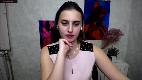 Mariia online show from October 2025 12:14:02 PM