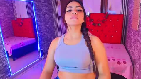 Snapshot of maribelsex303av chatting on November 2025 11:11:01 AM maribelsex303av online show from November 2025 11:11:01 AM