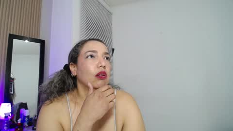 marie_hss online show from December 2024 05:42:02 AM