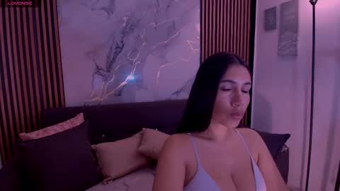 Snapshot of mariejane2 chatting on November 2025 02:19:02 PM Im Marie Jane online show from November 2025 02:19:02 PM