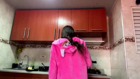 Mariie online show from January 2025 04:38:01 PM