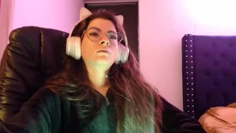 Mariie online show from February 2025 12:06:02 PM