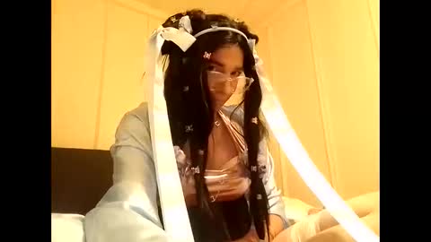 marielia online show from October 2025 11:46:02 PM