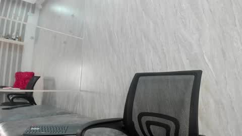 Marie online show from February 2025 09:46:02 PM
