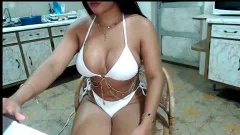 Mari Torrealba online show from September 2025 10:26:01 PM