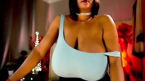 Nikita - Scroll down and read my bio please. New Pictures in Bio online show from January 2025 09:40:02 AM