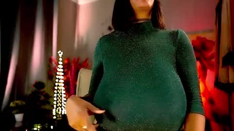 Nikita - Scroll down and read my bio please. New Pictures in Bio online show from February 2025 06:43:02 AM