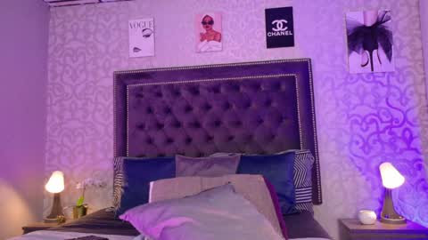 Snapshot of mariieprice chatting on December 2024 06:20:02 AM jana price online show from December 2024 06:20:02 AM