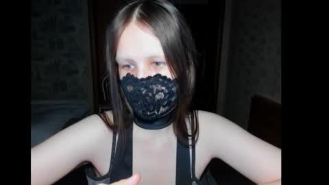 Dita online show from October 2025 07:42:02 PM