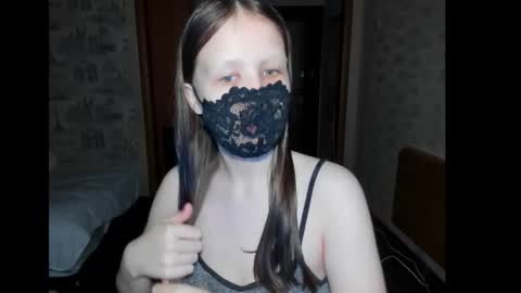 Dita online show from October 2025 07:00:01 PM