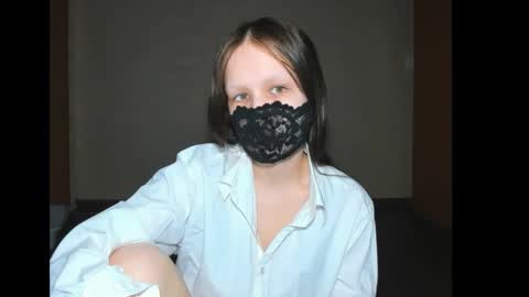 Dita online show from November 2025 06:14:01 PM