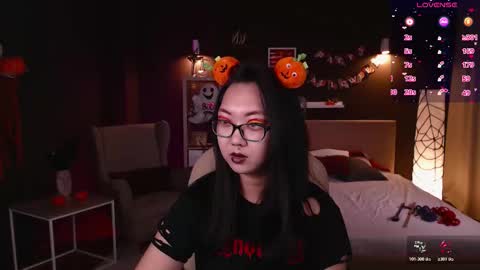 Marine  online show from October 2025 02:01:02 PM