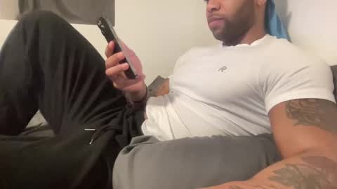 Z online show from February 2025 03:13:01 AM