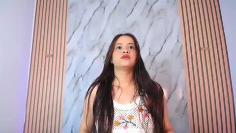 Marinella16 online show from October 2025 01:21:01 PM