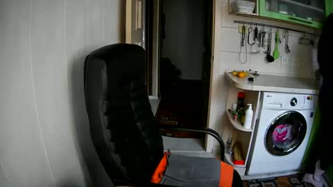 MarinettaQhot online show from December 2024 12:35:01 PM