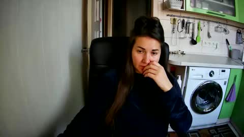 MarinettaQhot online show from January 2025 12:42:02 PM