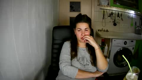 MarinettaQhot online show from January 2025 10:04:01 PM