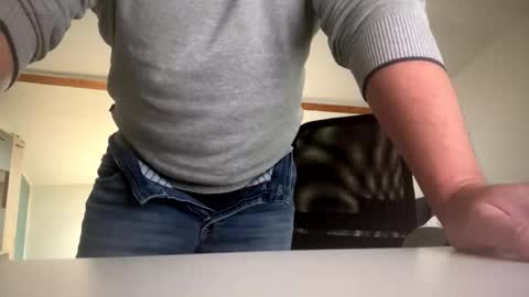 Snapshot of mario17o3 chatting on November 2025 10:54:01 AM Hot N Horny online show from November 2025 10:54:01 AM