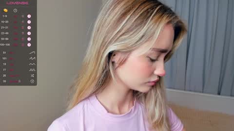 Alivia. online show from December 2024 06:19:01 AM