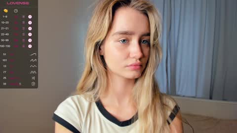 Alivia. online show from December 2024 08:27:02 AM