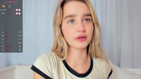 Alivia. online show from December 2024 11:33:01 AM
